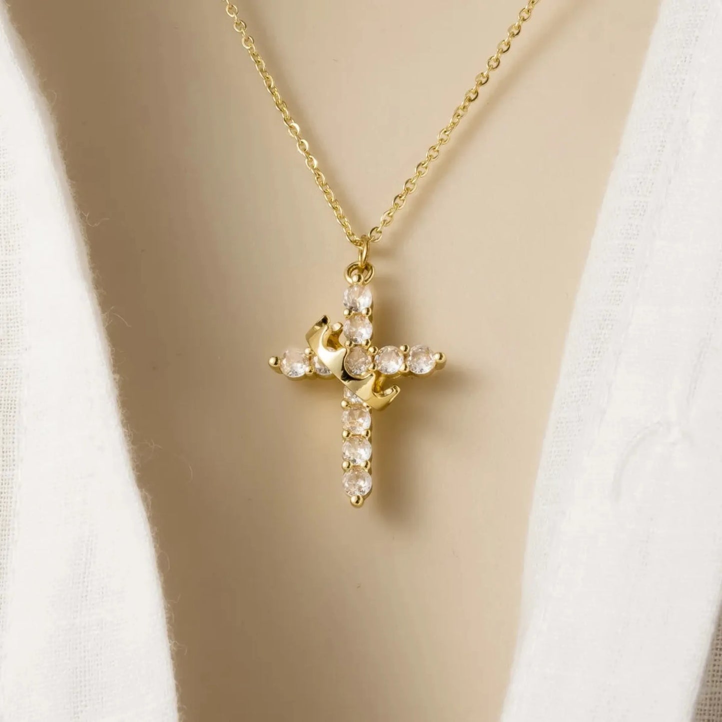 Cross Crown Faith Necklace